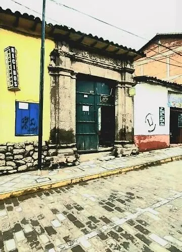 Sumaq Quilla Con Bano Privado En Calle San Andres Centro Gasthof *